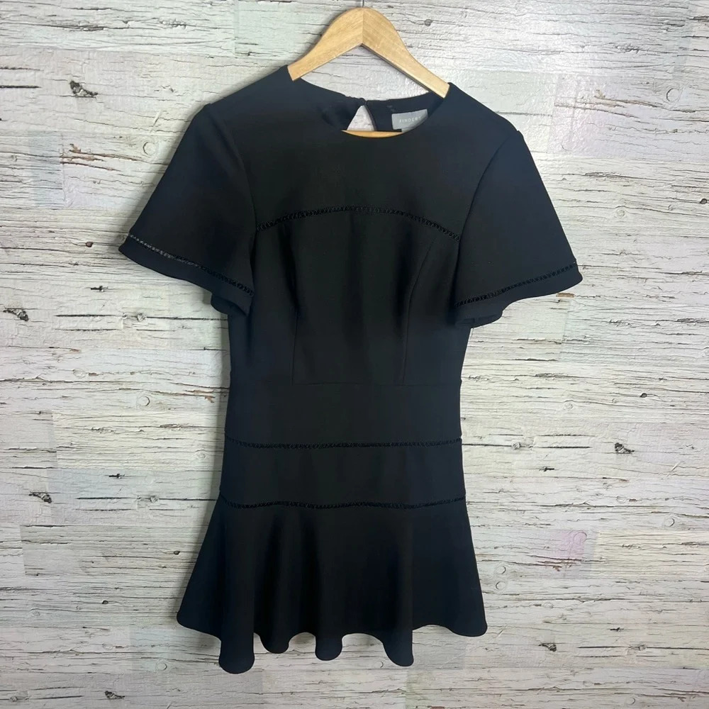 Finders keepers dress short sleeve dress size medium